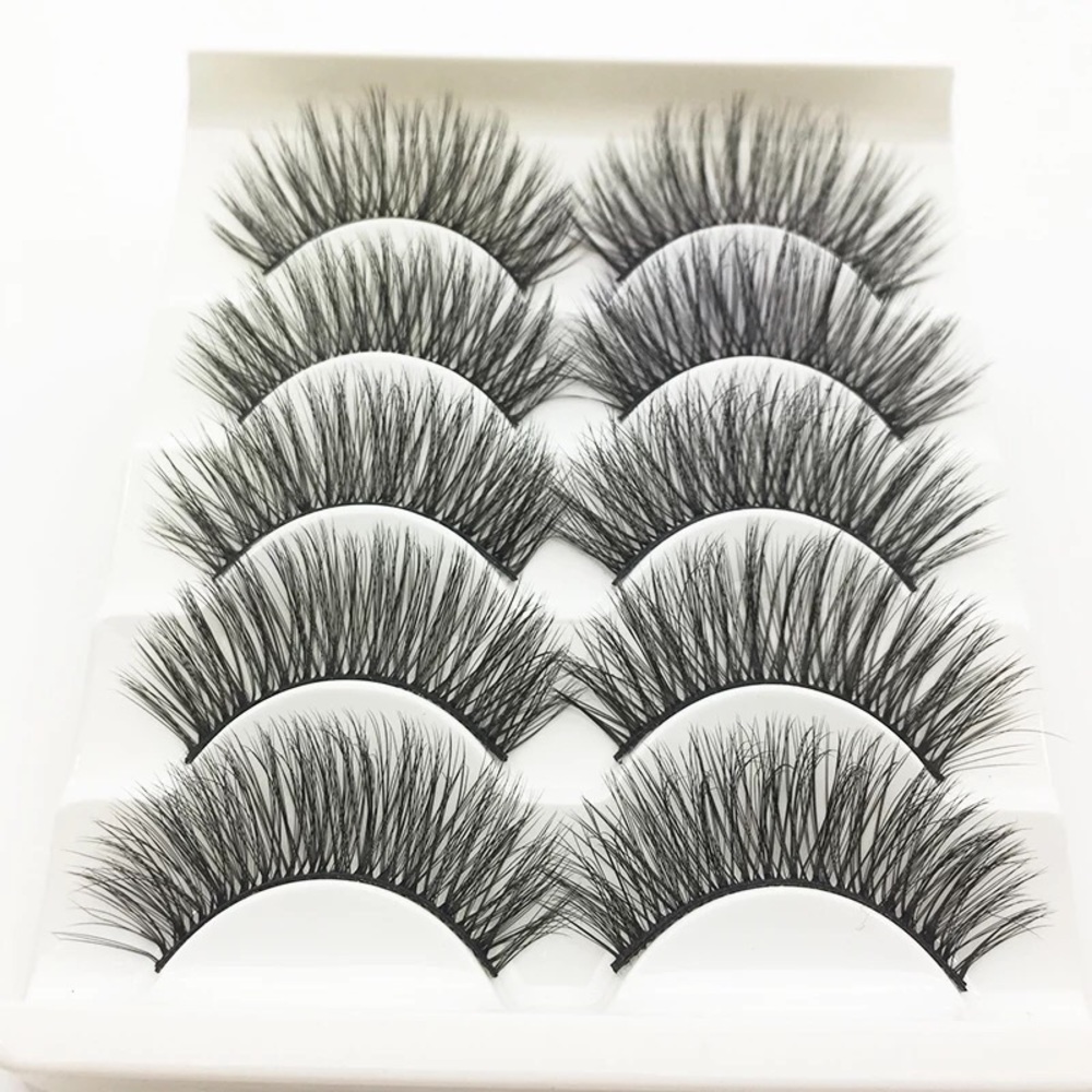 Eyelashes - Picture 4 of 6